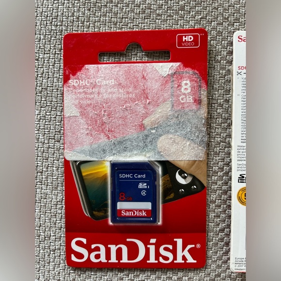 SD card 8 GB new - Picture 3 of 4